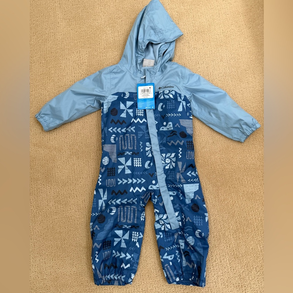 Columbia Omni-tech Rain Suit/ Bunting. Size 18-24